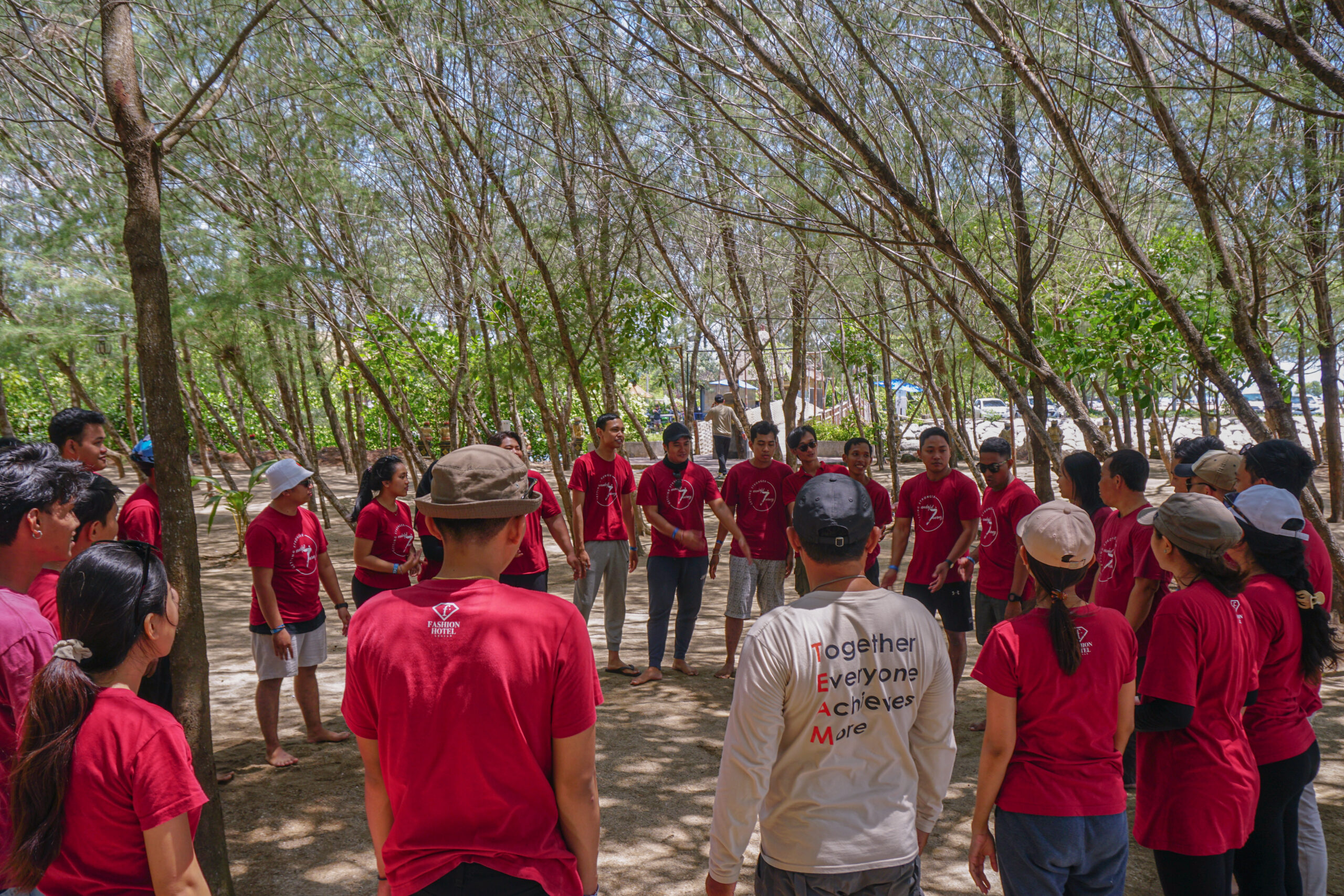 You are currently viewing Pentingnya Melakukan Energizer dalam Team Building