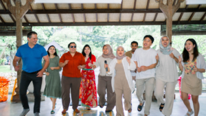 Read more about the article Synergize: Membangun Sinergi dalam Tim untuk Hasil Terbaik